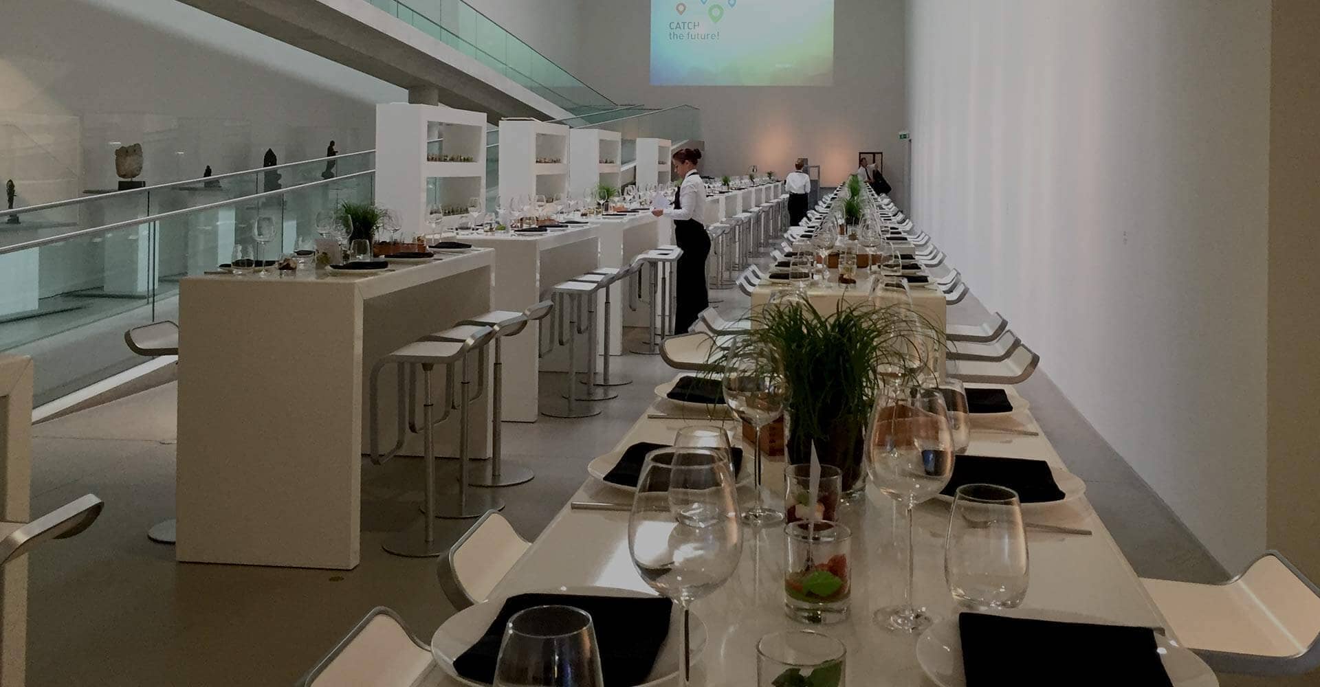 Mietmöbel für Catering auf einer Veranstaltung